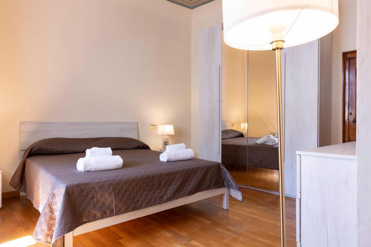 Santo Spirito Luxury Apartment Florenz