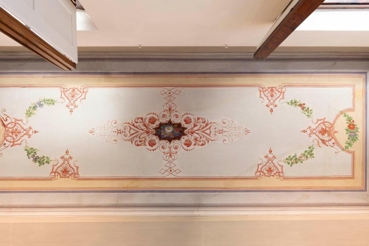 Santo Spirito Luxury Apartment Florenz